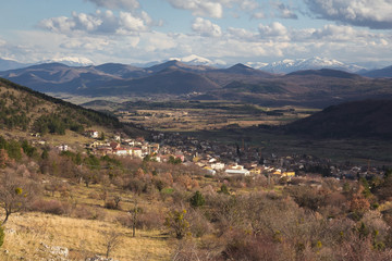 Villaggio di campagna nell'appennino abruzzese