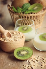 yogurt smoothie fresh kiwi