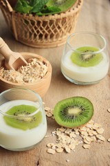 yogurt smoothie fresh kiwi