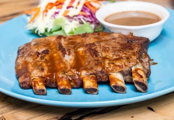 Barbecue Spare Ribs on blue dish