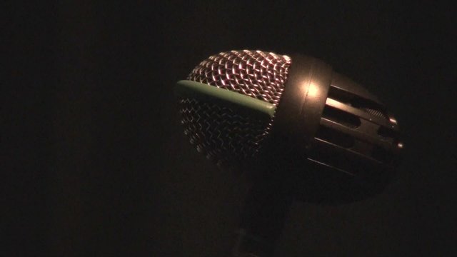 Microphone_3