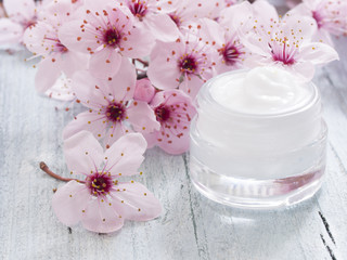 facial cream, fresh as spring flowers