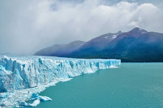 Panoramic view of the Perito Moreno glacier in El Calafate, Argentina