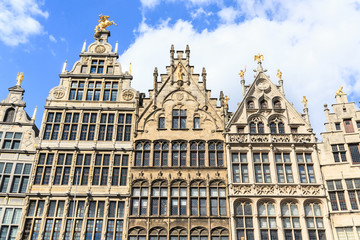 Fototapeta na wymiar Typical houses in the city of Antwerp