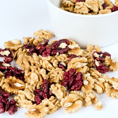 Walnut kernels, halves