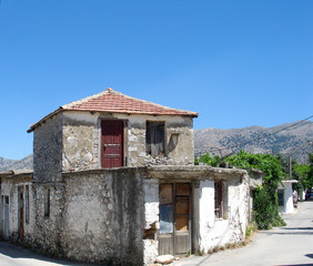 Fototapeta na wymiar Ordinary life in Crete