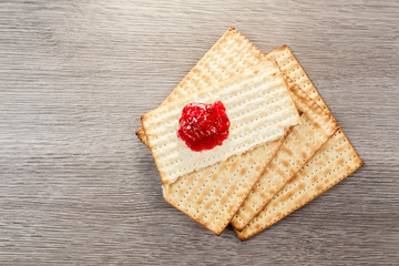 matzoh jewish passover bread torah