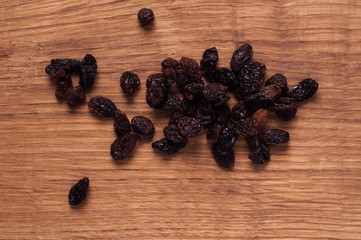 raisins on brown wooden table