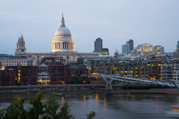 Fototapeta na wymiar Millennium bridge and St. Paul, London, UK