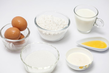 Ingredientes para preparar crepes para Topfen Füllen