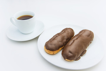エクレアとコーヒー