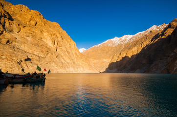 Naklejka premium Attabad Lake in Northern Pakistan