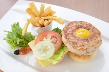 The Burger Ring with egg,cheese and vegetable