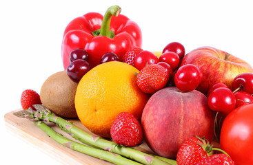Obraz na płótnie Canvas Fresh fruits and vegetables, healthy nutrition