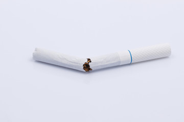 Breaking cigarette for pattern