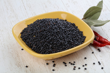 Black lentils