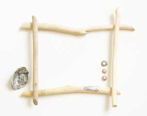 Rahmen aus Treibholz