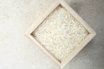 Raw rice grain