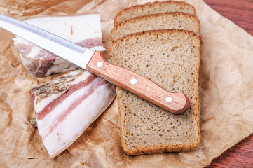Ukrainian lard with black bread