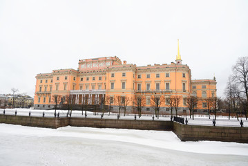 Fototapeta na wymiar The Mikhailovsky Castle ( Engineers Castle ).