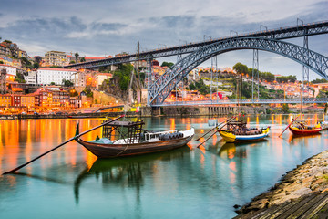 Porto Portugal on the Douro River - obrazy, fototapety, plakaty