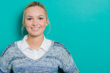 frau mit jugendlicher haut