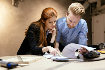 Obraz premium People working in modern beautiful workshop