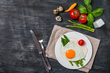 Scrambled egg with asparagus