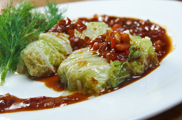 Stuffed cabbage leaves