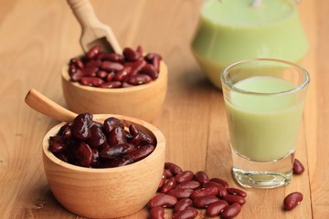 soybean milk red beans