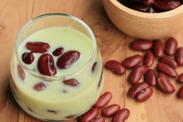 soybean milk red beans