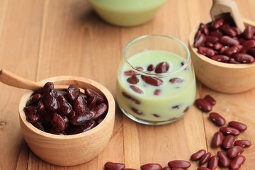 soybean milk red beans