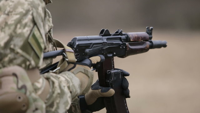 checks the status of military weapons