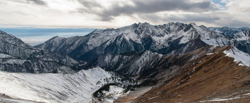 Fototapeta snow-covered massif