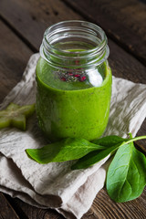 Green smoothie with spinach and chia seeds