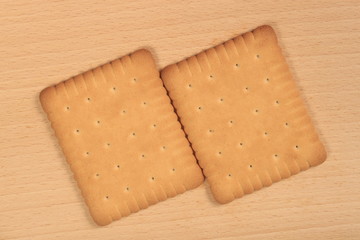 Zwei Butterkekse