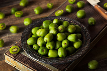 Green Organic Kiwi Berries