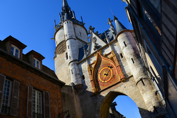 Tour de l’horloge in Auxerre / Burgund, Frankreich 