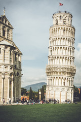 Katedra i krzywa wieża w Pizie w Włoszech