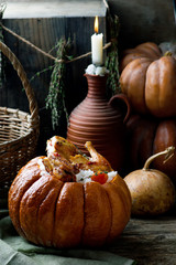 rice pilaw with shicken on a umpkin
