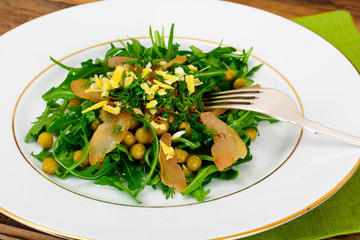 Salad, Arugula and Fried Oyster Mushrooms