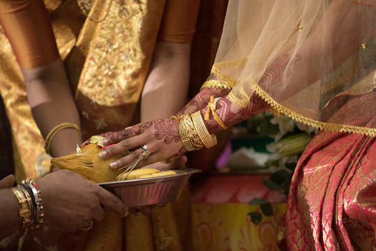 Ceylonese Indian Hindu wedding ceremony