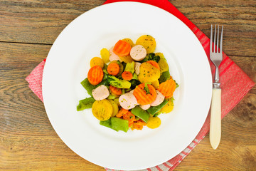 Steamed Vegetables Potatoes, Carrots, Corn, Green Beans, Onion w