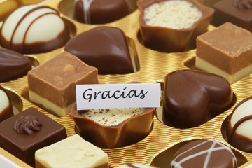 Gracias (thank you in Spanish) card with assorted chocolates and pralines
