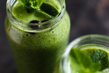 Green smoothie in the jar