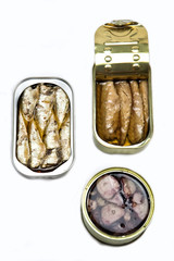 Tins of different sizes and opening, mackerel in vegetable oil,
