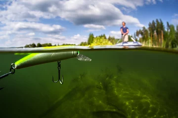 Photo sur Plexiglas Pêcher Man fishing on the lake