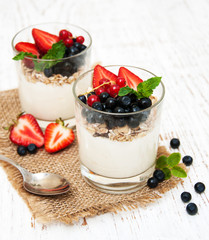 Yogurt with fresh berries