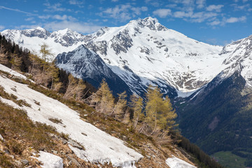 Fototapeta na wymiar Bergpanorama im Ahrntal