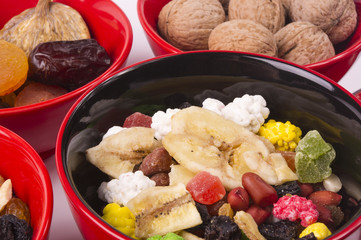 dried and fresh fruits